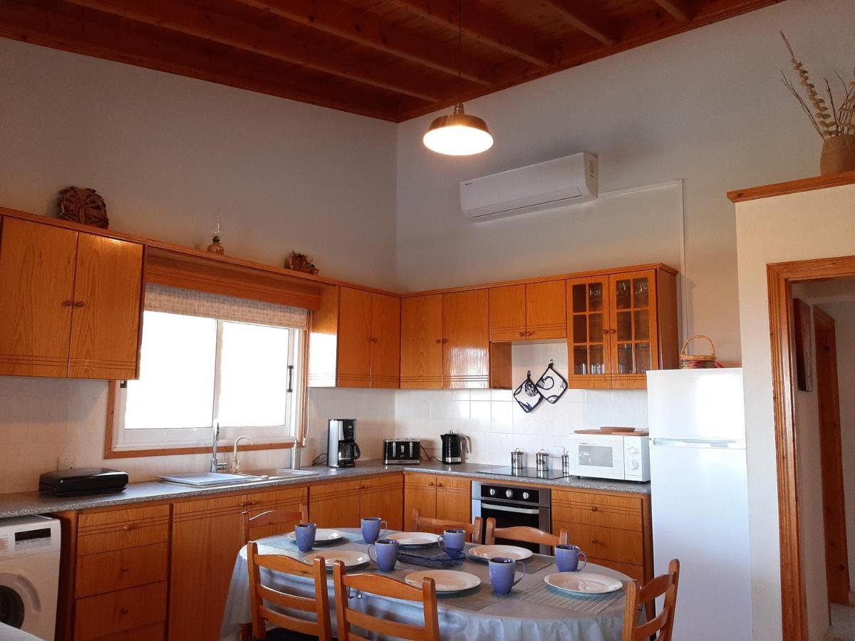Villa Gavriel - Peyia Villa With Breathtaking Sea View, Peyia Villa With Private Pool, Secluded, Huge Outdoor Space, Mountain Views Esterno foto